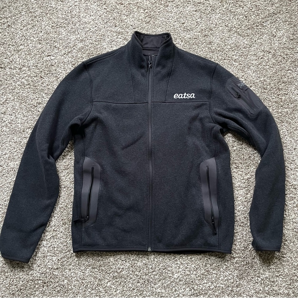 ARCTERYX Black Logo Full-Zip Fleece Jacket Size Large